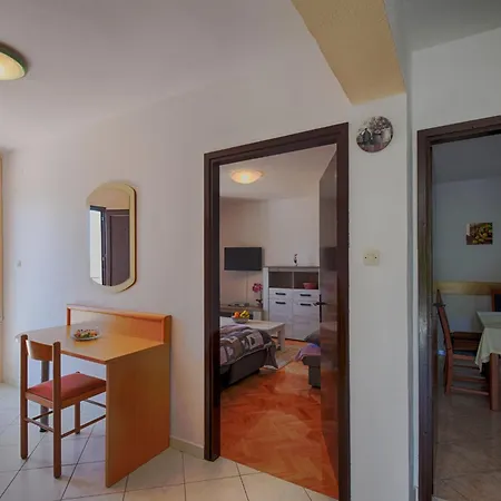 Ana-2 By Interhome Apartmán