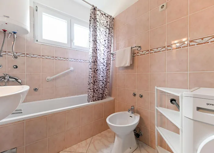 Ana-2 By Interhome Apartament Starigrad Paklenica