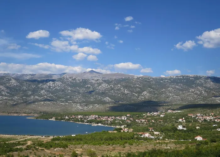 Ana-2 By Interhome *