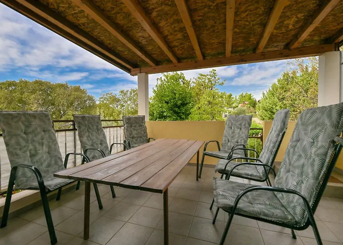 Ana-2 By Interhome *