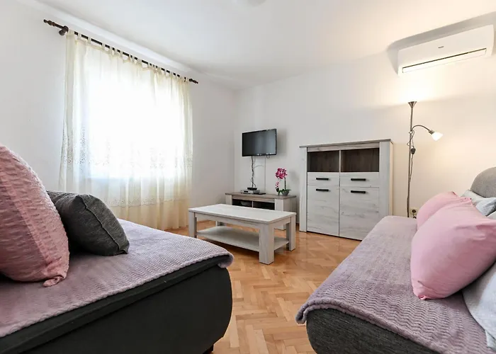 Ana-2 By Interhome Apartmán